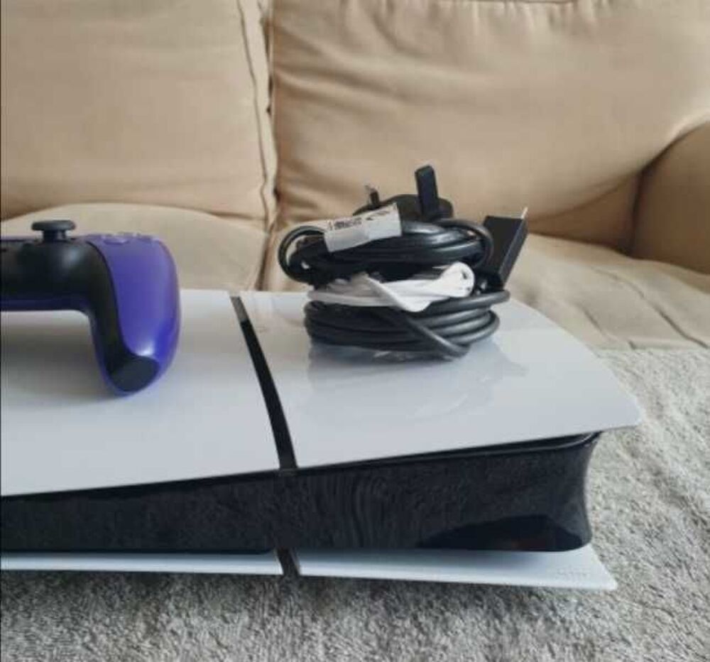 ps5 slim Consoles et jeux vidéos