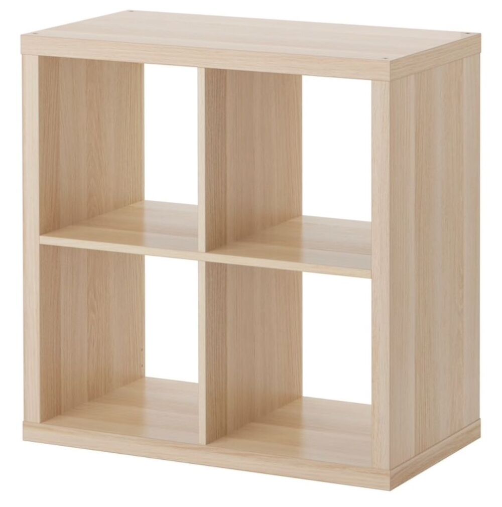 3 &Eacute;tag&egrave;res Kallax d'IKEA en tr&egrave;s bon &ecirc;tat Meubles