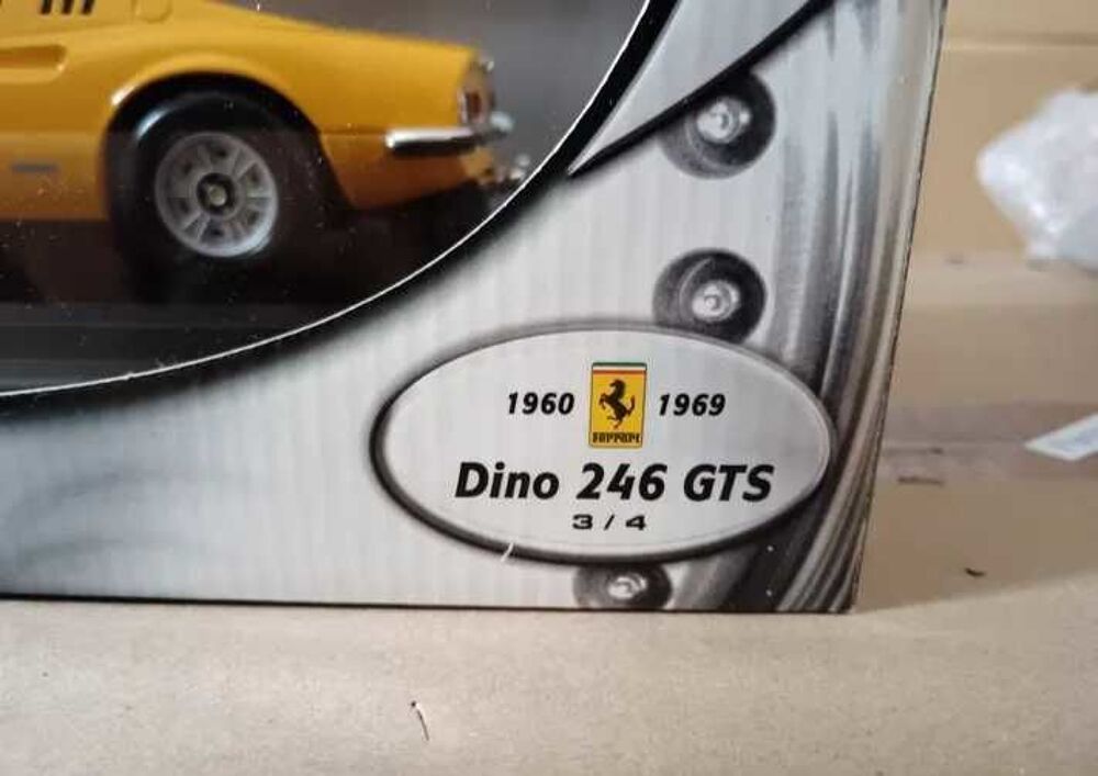 Ferrari 246 Dino GTS 1/18 
