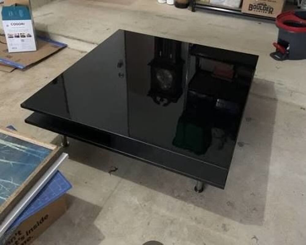 Table basse IKEA TOFTERYD ? Noir brillant ? 95x95 cm Meubles