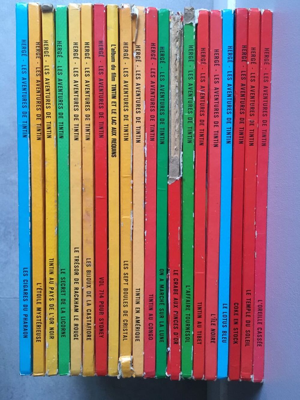 20 ALBUMS DES AVENTURES DE TINTIN Livres et BD