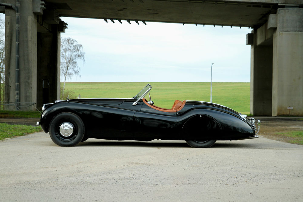 XK 120 OTS 1952 occasion 59310 Auchy-lez-Orchies