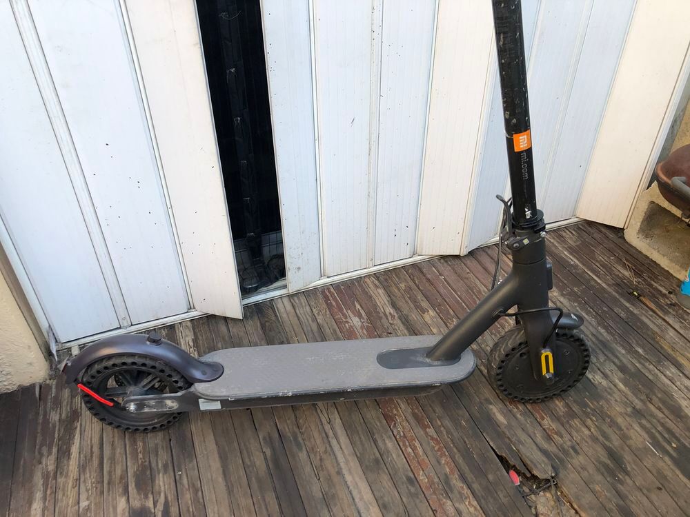 trottinette &eacute;lectrique Vélos