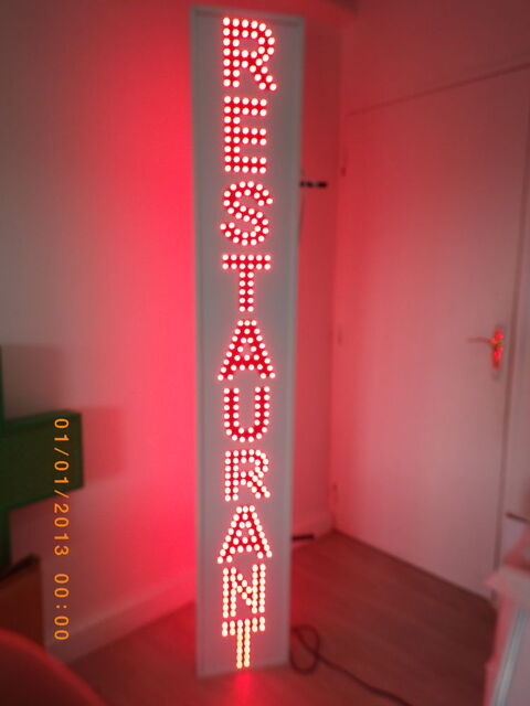 Enseigne lumineuse LED restaurant simple face au double face 780 93300 Aubervilliers