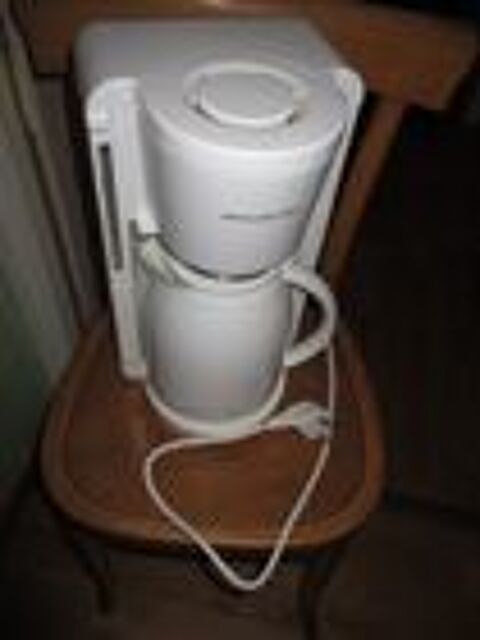 Cafetiere filtre isotherme rowenta quasi neuve 15 Mérignies (59)