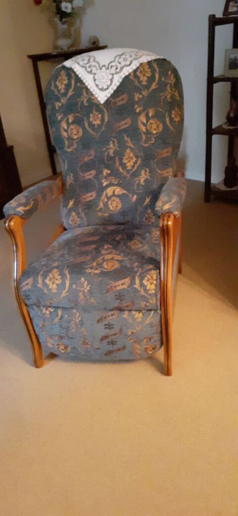 Fauteuil 30 Feyzin (69)