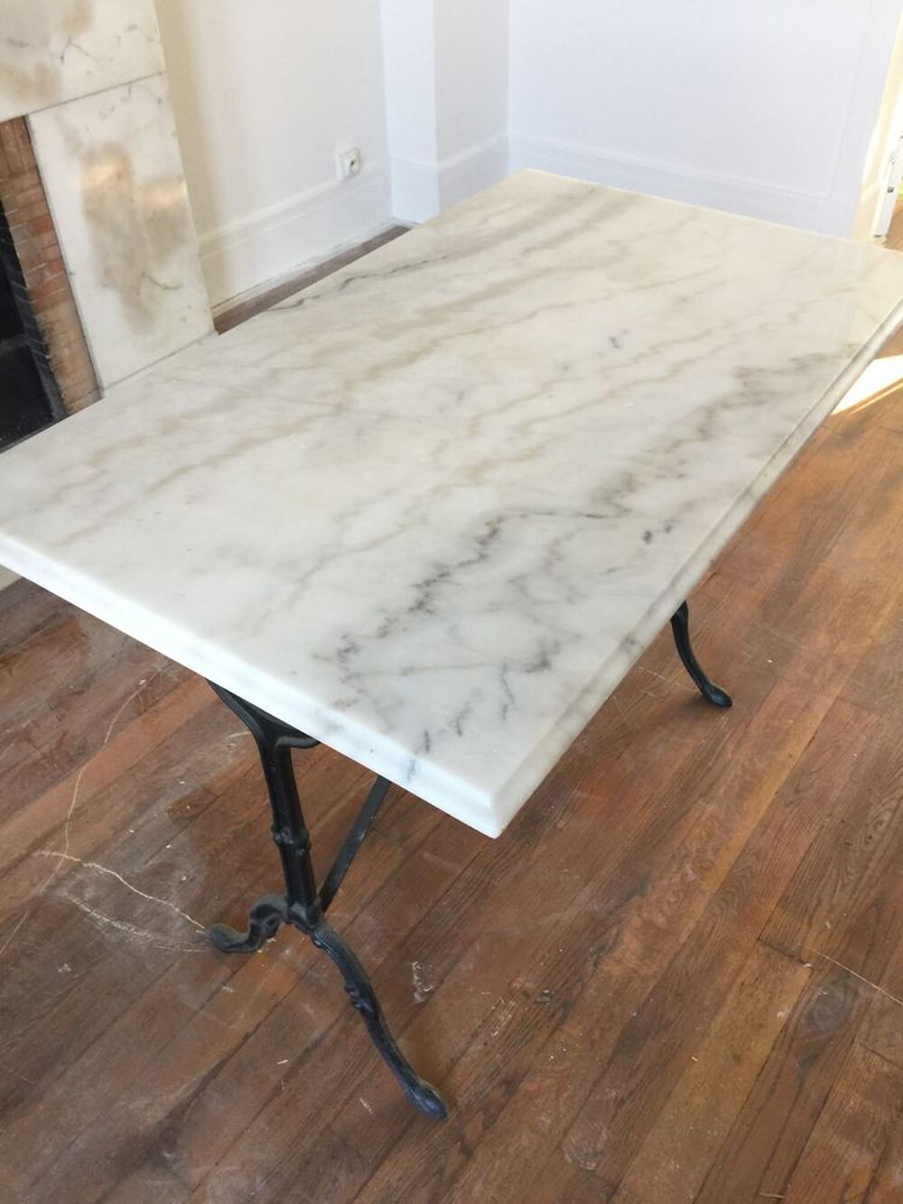 table de bar en marbre authentique 150€ Electroménager