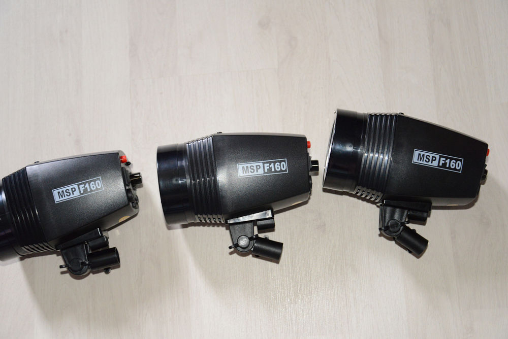Trois flashs de studio pour portrait ou autre Photos/Video/TV
