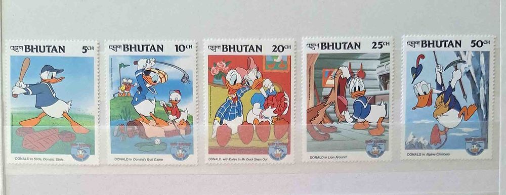 S&eacute;rie de timbres de collection du Bhoutan 