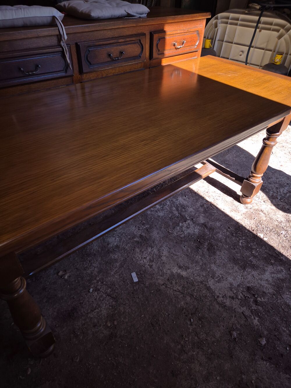 Table avec 6 chaises ch&ecirc;ne Meubles