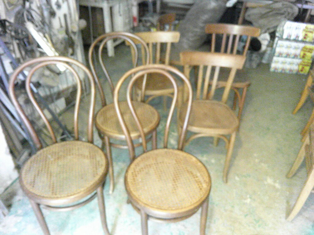 26 chaises de bistrot Meubles