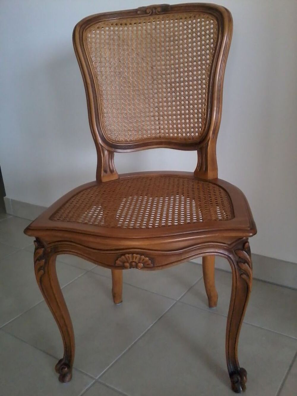 mobilier en noyer massif Meubles