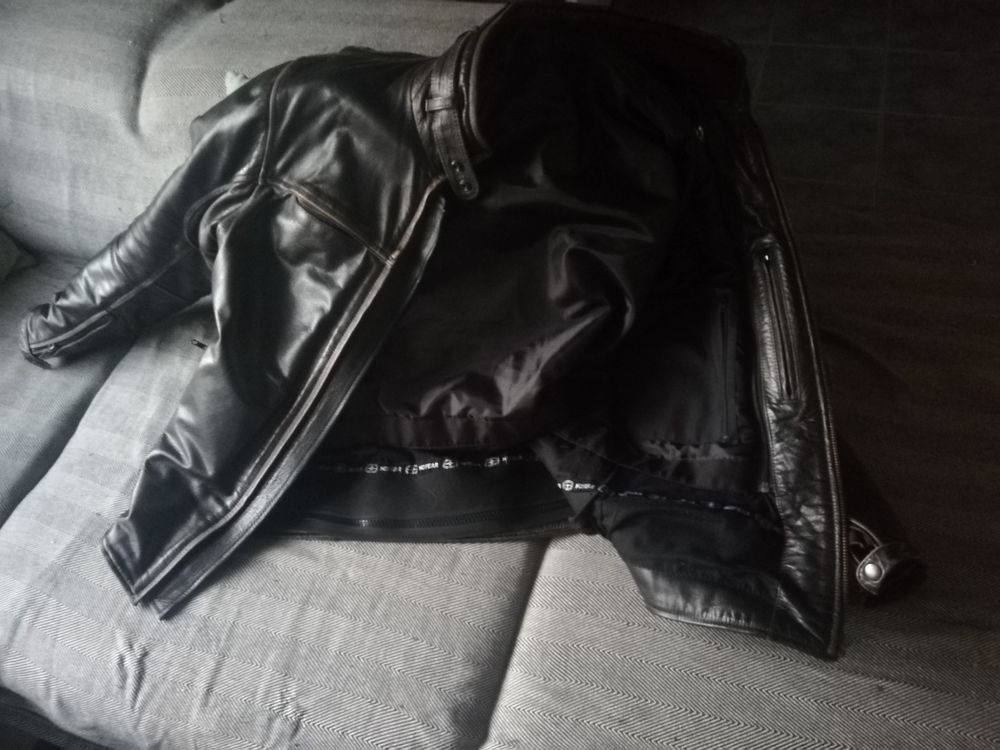 blouson moto cuir vintage Vêtements