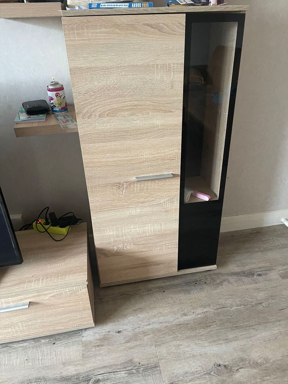 lot de 3 meubles t&eacute;l&eacute; Meubles
