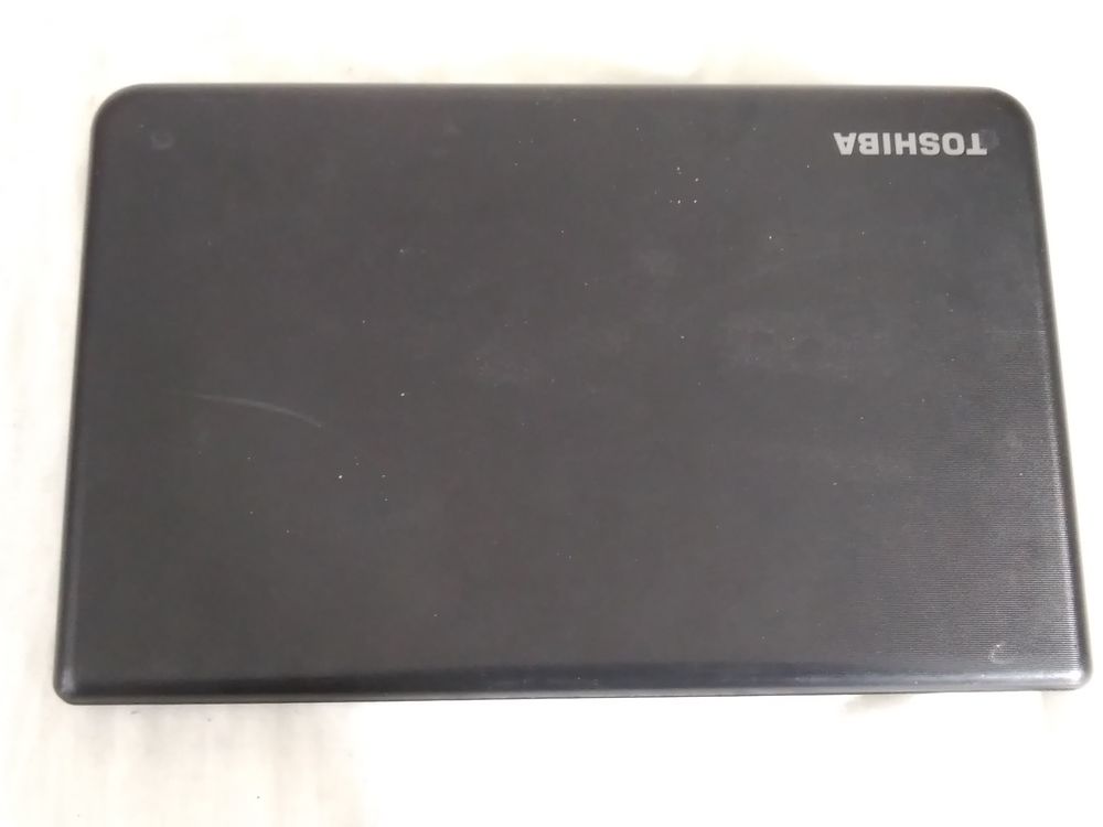 PC Portable Toshiba Satellite C50-A-19U Matériel informatique