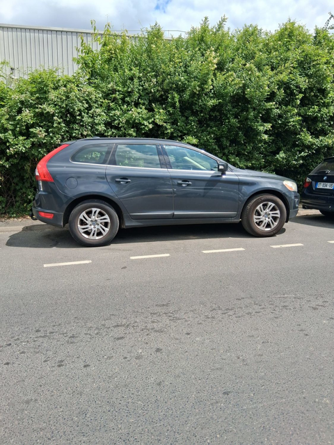 Volvo xc60 2.4D AWD Momentum
