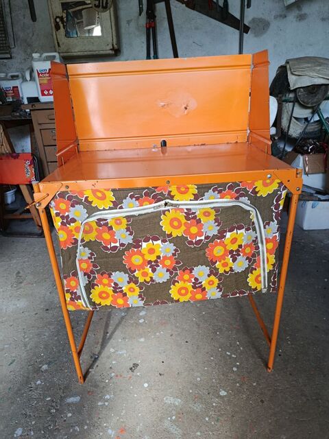 Pi&egrave;ces et &eacute;quipements Caravaning Pi&egrave;ces et &eacute;quipements Caravaning  occasion Melle 79500