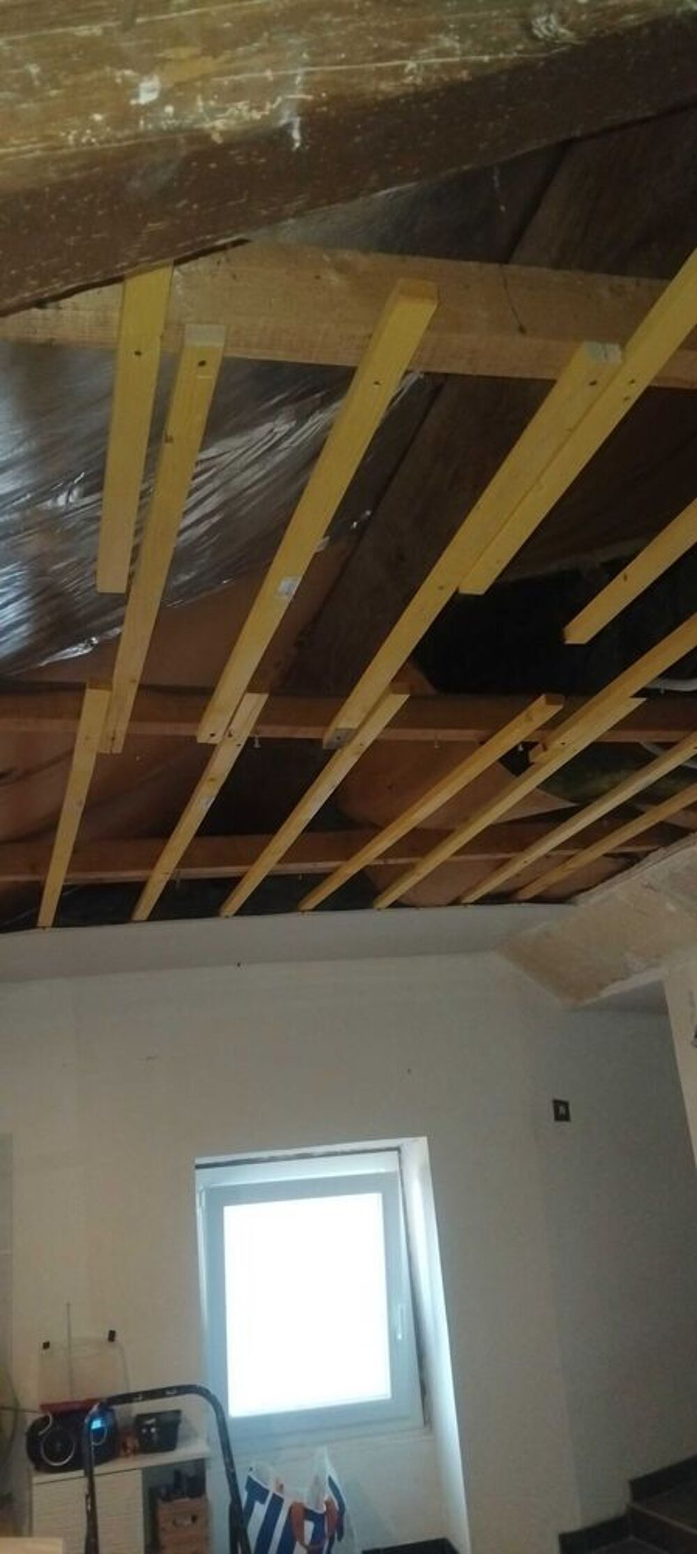   homme retraités propose services de bricolage 