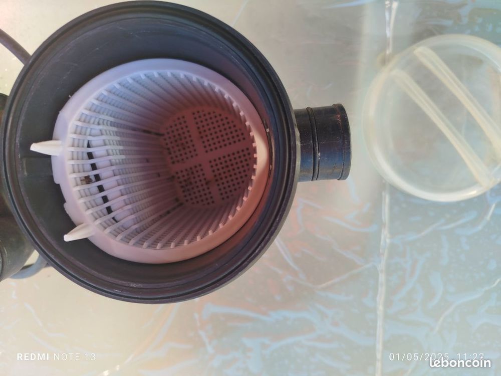 Pompe de piscine hors sol 125 watts Jardin