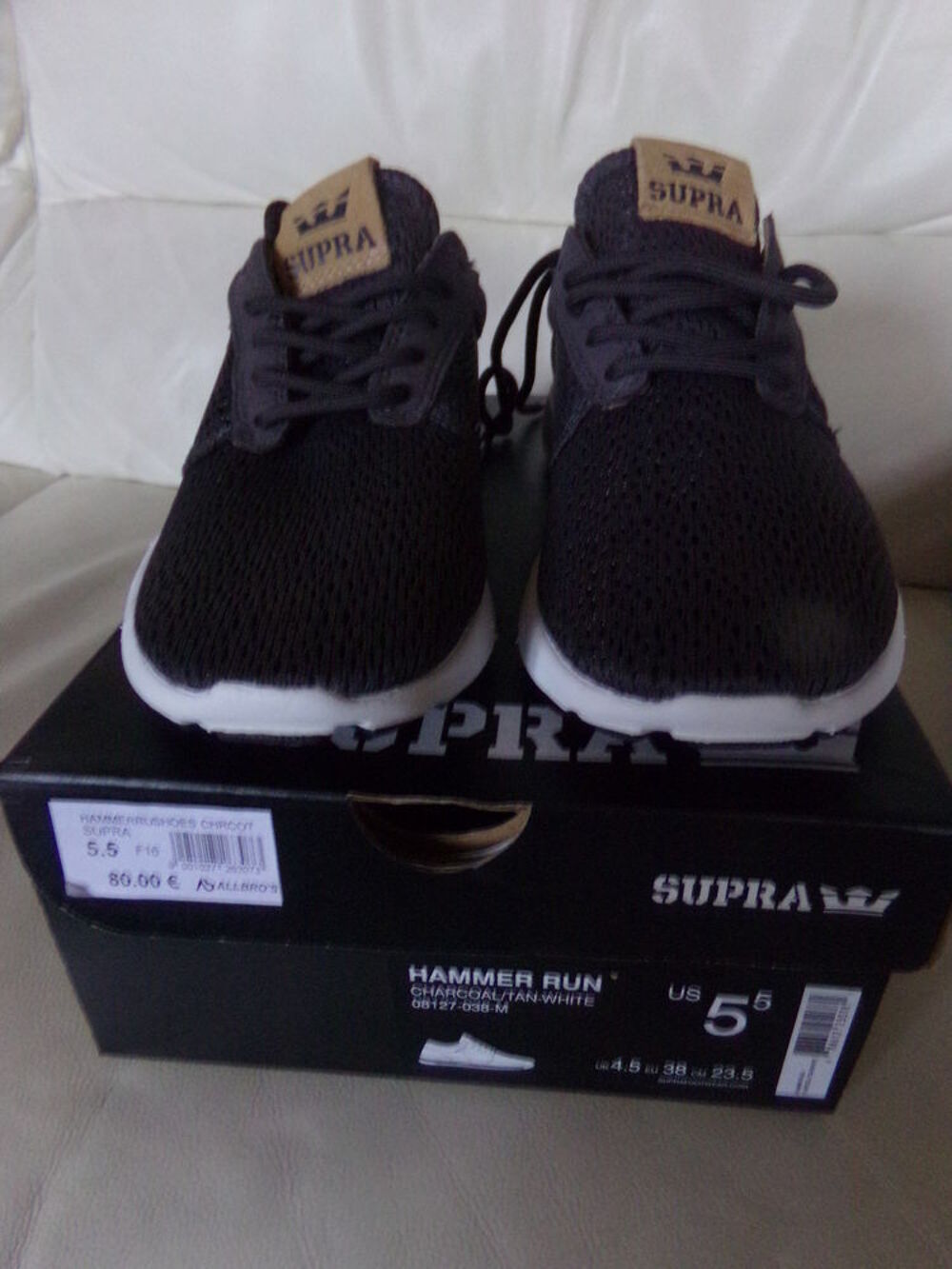 chaussures tennis SUPRA ref hammer run taille 38 neuves Chaussures