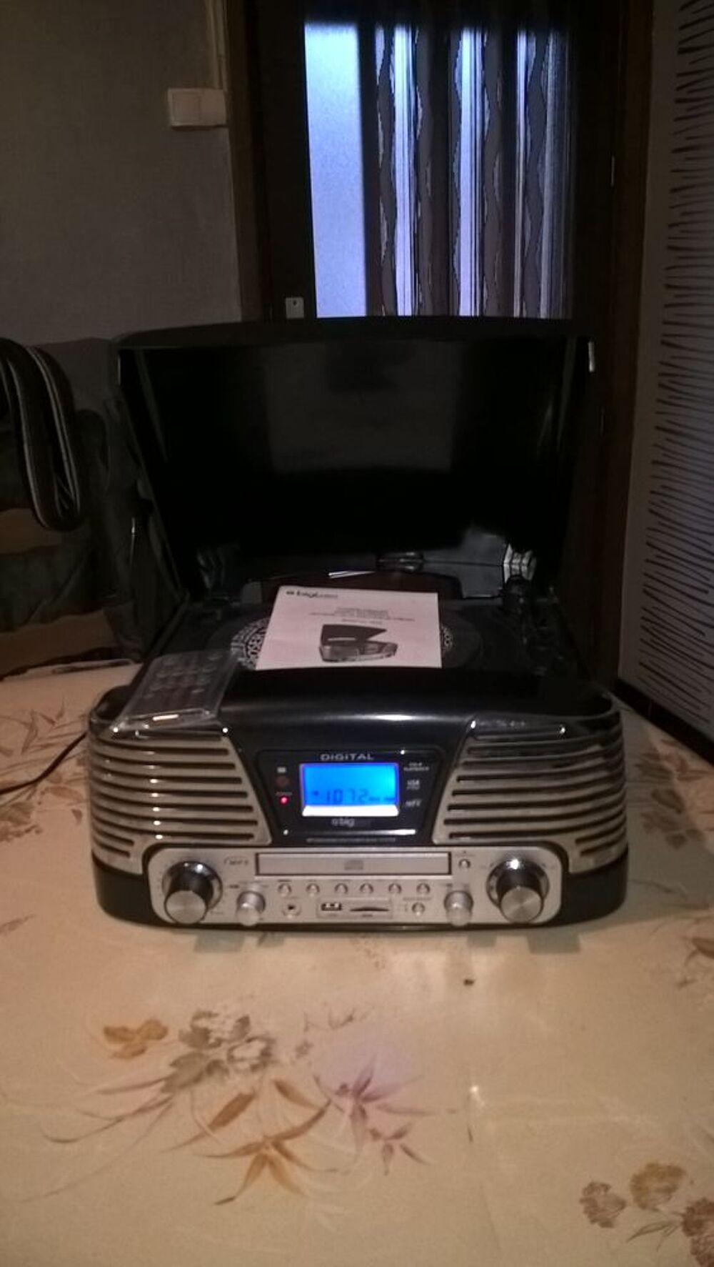 Tourne-disques/radio/lecteur CD BIGBEN. Audio et hifi