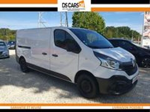 Trafic TRAFIC CA L2H1 1200 KG DCI 95 E6 CONFORT 2018 occasion 28000 Chartres