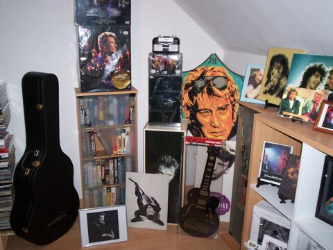 COLLECTION JOHNNY HALLYDAY 8000 Livin (62)