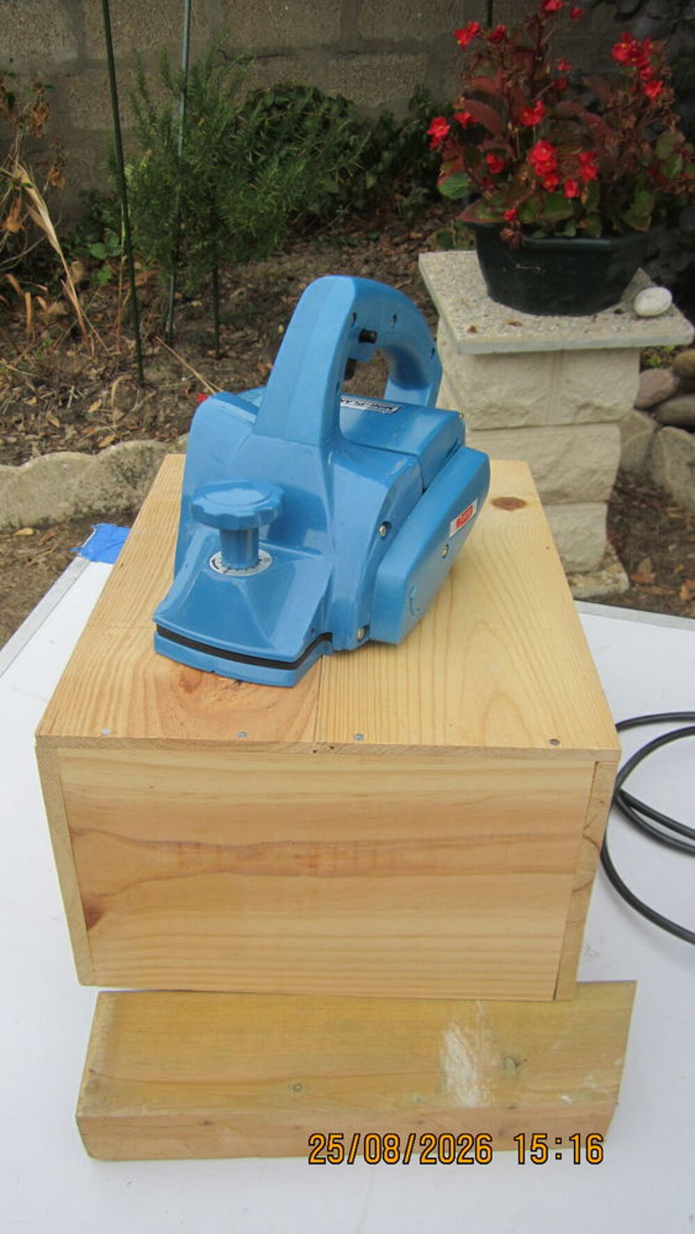 Rabot Electrique RYOBI TOWA Bricolage
