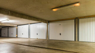  Parking / Garage à louer 13 m²