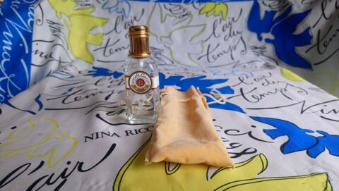 MINIATURE DE PARFUM 10 Trouy (18)