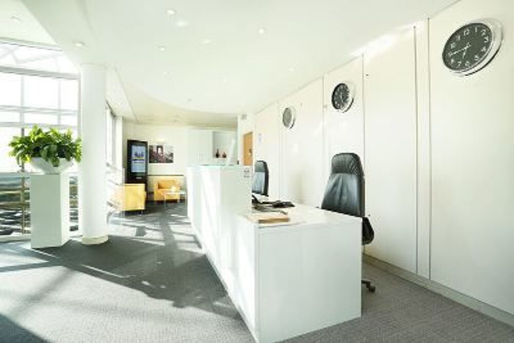   Espace de bureau ouvert tout compris pour vous-même et votre équipe à Paris Roissy Airport HQ Tremblay-en-france