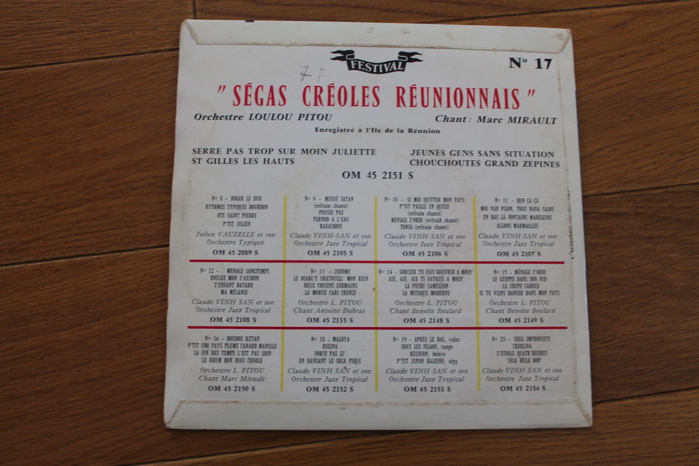 DISQUE VINYLE SEGAS CREOLES REUNIONNAIS CD et vinyles