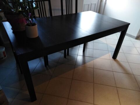 table en bois noire extensible 
70 Tourville-la-Rivire (76)