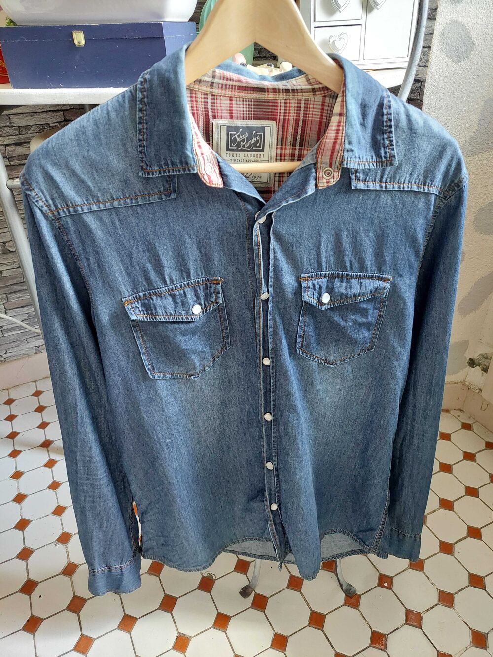 Chemise en jeans taille M Vêtements