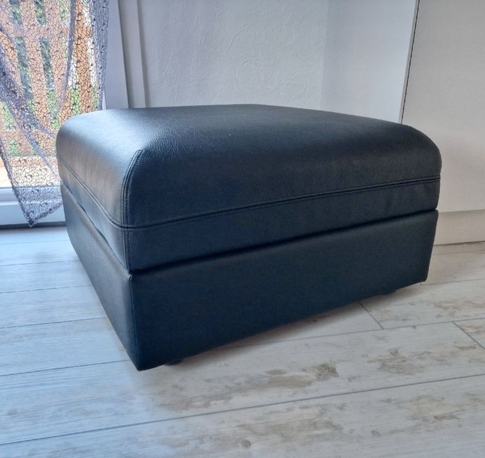 Fauteuil / Pouf Similicuir Noir Meubles