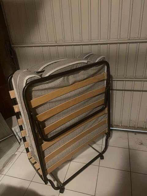 Lit pliant 80 St Pierre la Mer (11)