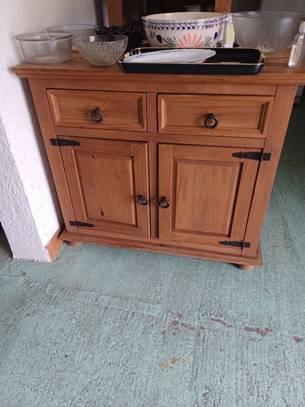 Salle &agrave; manger en pun Meubles