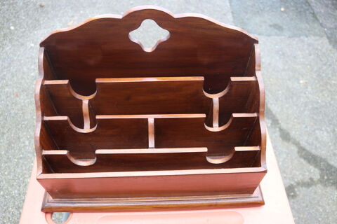 Range courrier Quimper (29)