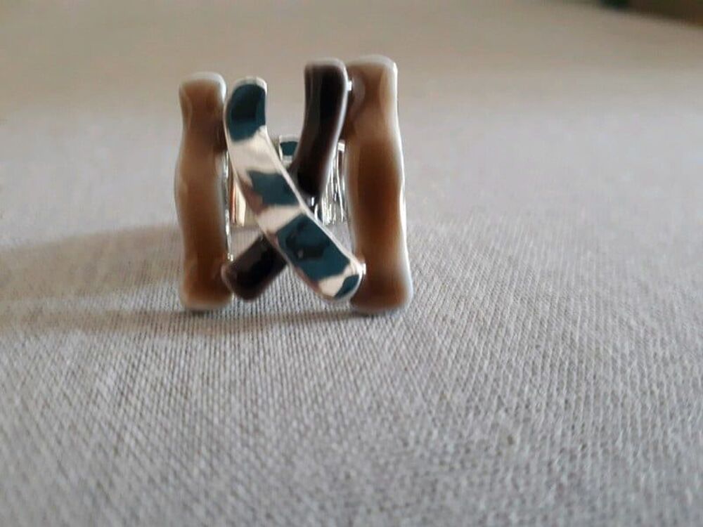Bague argent&eacute; et marron Bijoux et montres