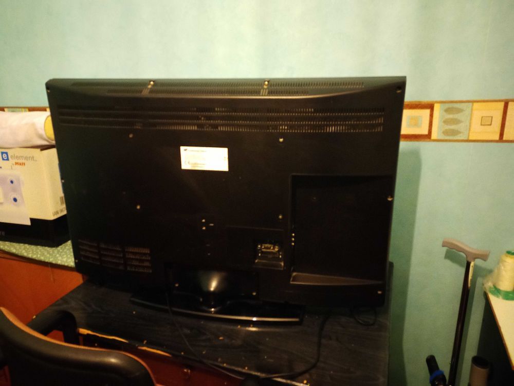 T&eacute;l&eacute;vision Continental Edison (98cm) Photos/Video/TV