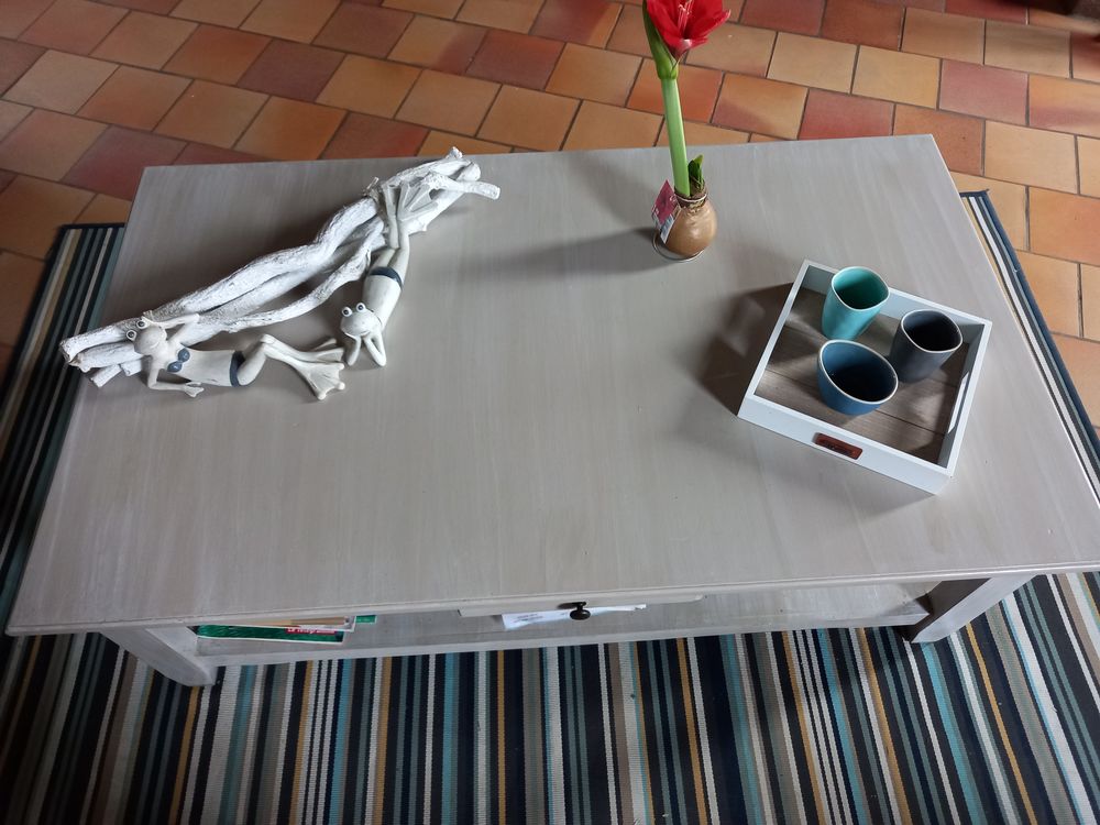 TABLE BASSE Meubles