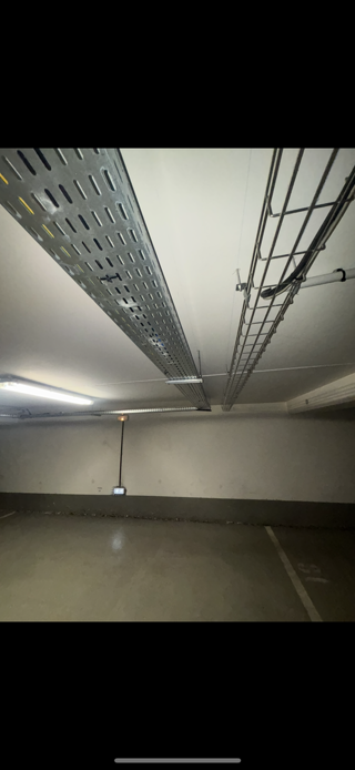  Parking / Garage  vendre 25 m