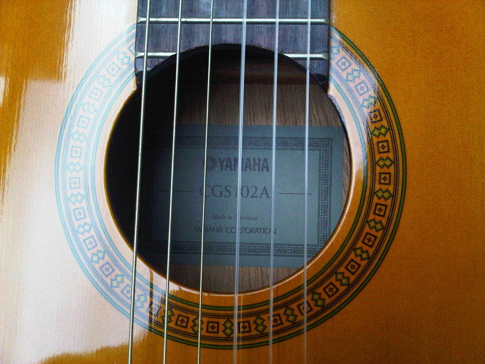 GUITARE CLASSIQUE 1/2 YAMAHA CGS 102 A Instruments de musique