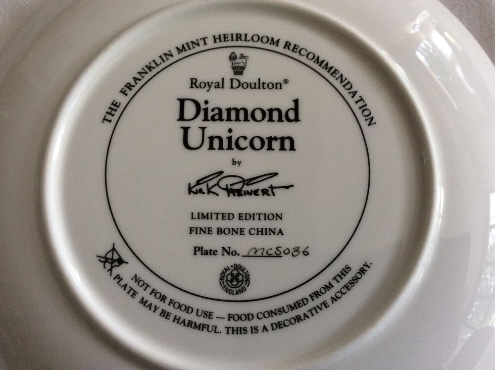 Assiette de Collection porcelaine Royal Doulton Licorne 