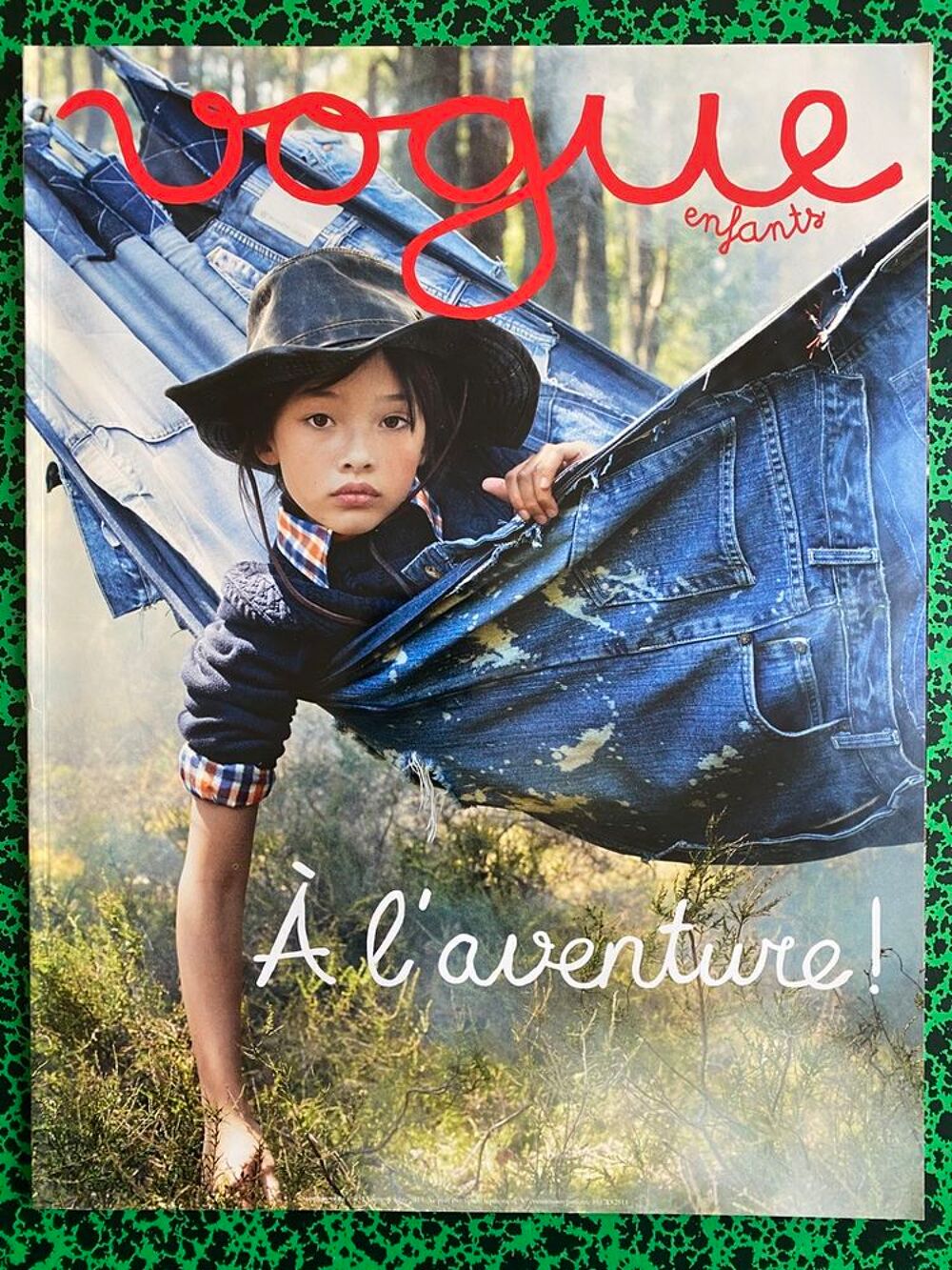 VOGUE ENFANTS Suppl&eacute;ment du Vogue Paris N&deg;951 octobre 2014 A Livres et BD
