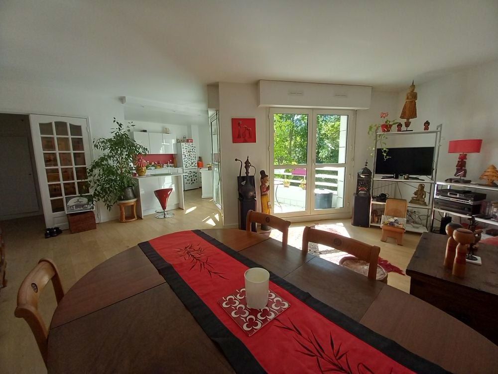 Appartement 9 pièces 76 m² · à Meudon · 76 m² · 535 000 €