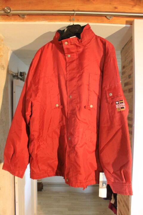 VESTE DE PLUIE HOMME 28 Saint-Léger-de-Fougeret (58)