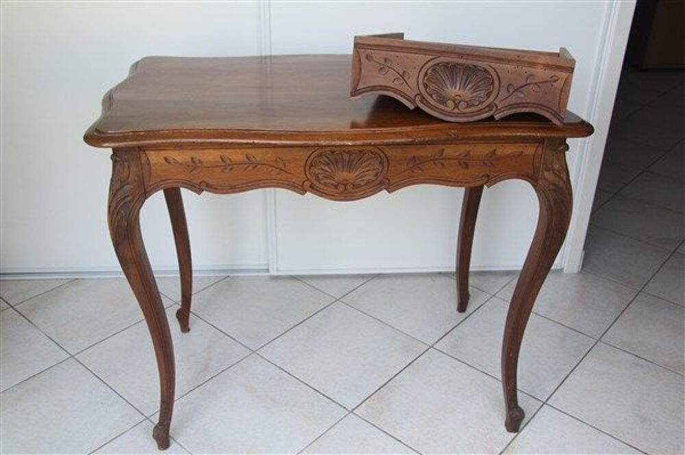 Petite Table Ancienne Style Louis XV. Meubles