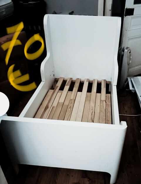 Lit Ikea réglable avec sommier Saint-Etienne (42)