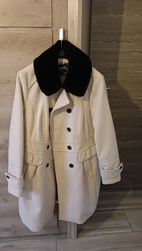 manteau avec col fourrure 20 Villers-Bouton (70)